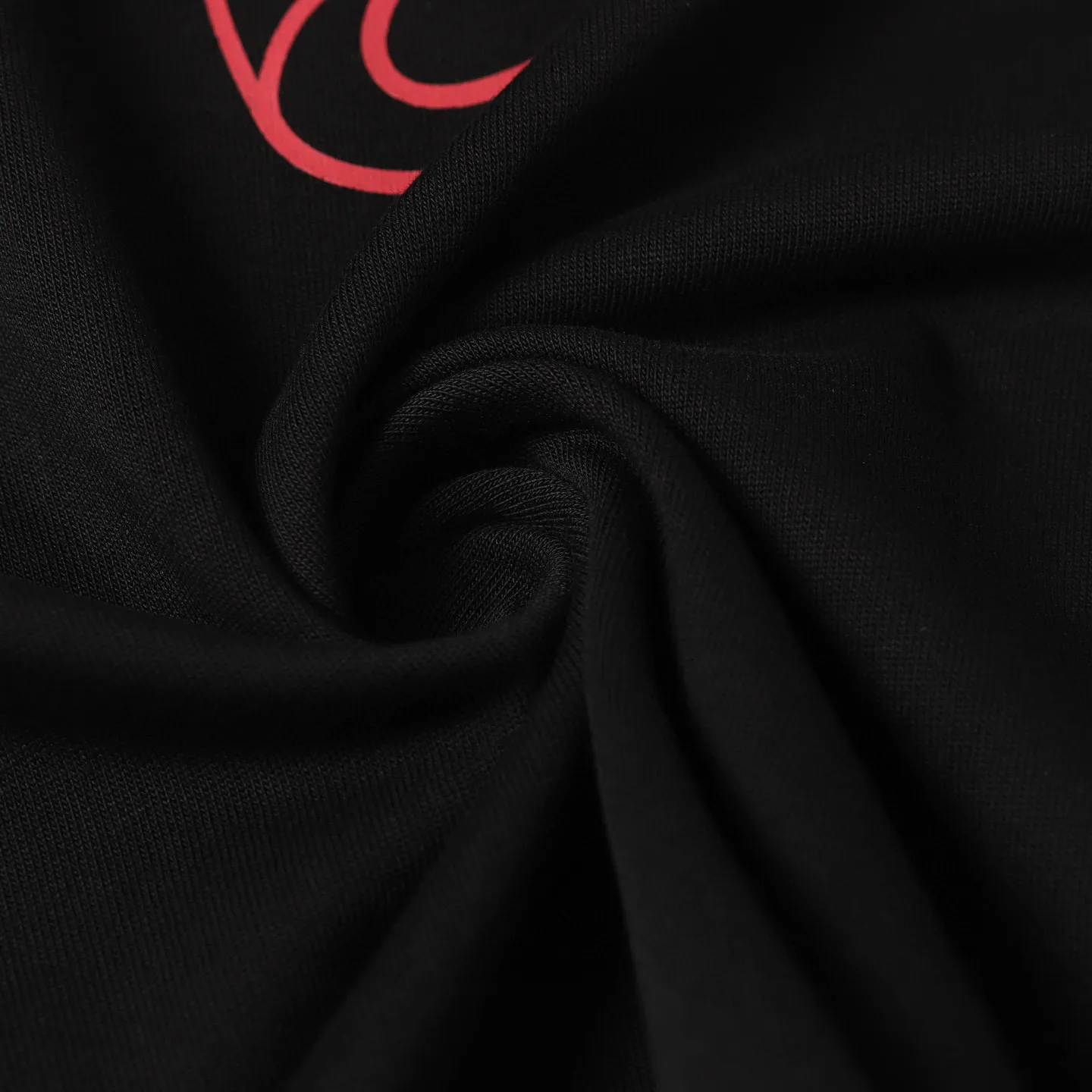 🅿️170 Chrome hearte/Chrome heart ch 25ss early spring Sanskrit horseshoe print short-sleeved T-shirt. A must-have item for daily commuting for men and women in light luxury. The correct version is welcome to compare. Detailed features: ·280g 100% cotton double yarn jersey fabric. ·Custom-dyed in the same cylinder, special thickened 32 pieces double-strand 1x1 thread. ·Double-needle cross-stitch technology. ·Original main mark washed tag. Color: black white. Size: XS-L